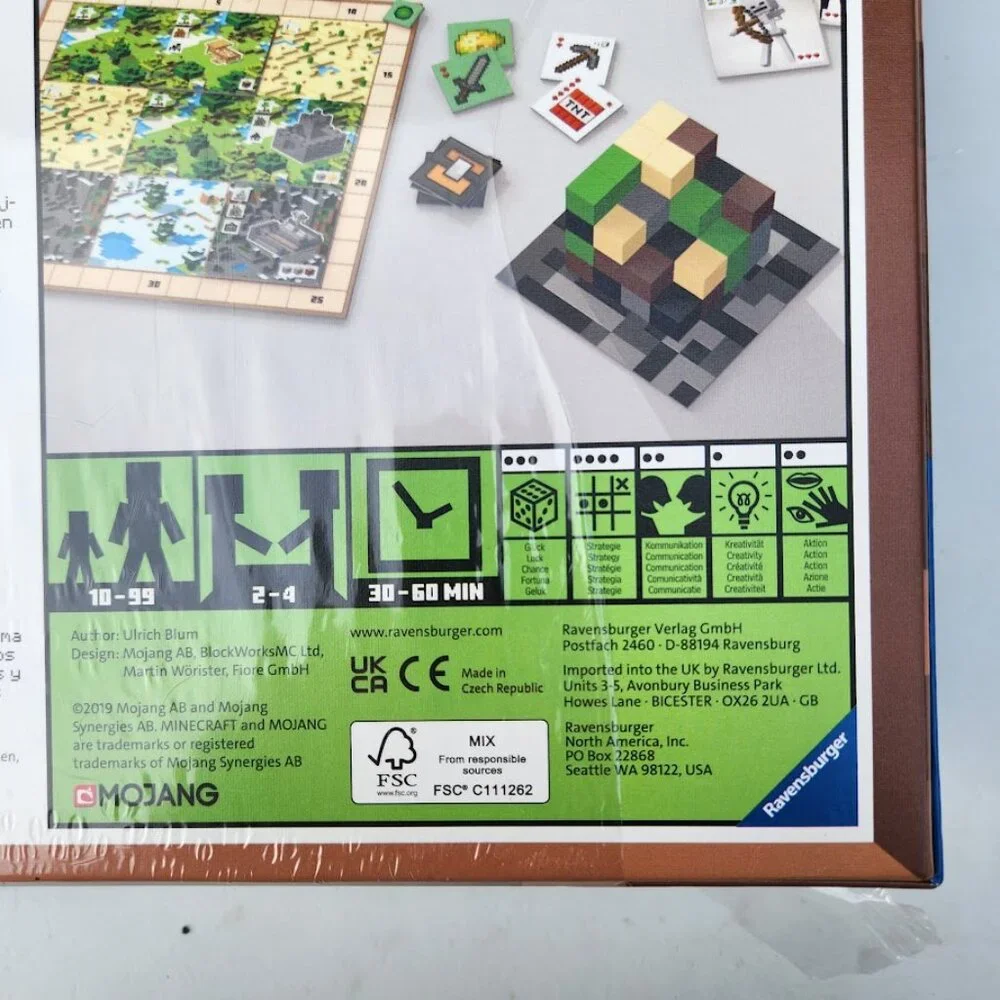 NEW Ravensburger Minecraft Board Game Builders & Biomes Strategy Family Game Nig